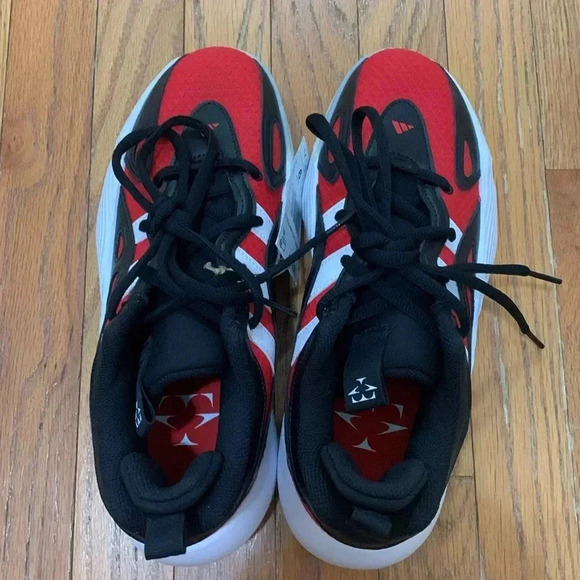 Men’s Adidas Trae Unlimited 2 Basketball Shoes Size 8 NEW WITH TAGS - Picture 6 of 8